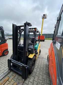 LPG heftrucks 2007  Komatsu FG20LT-15 (8)