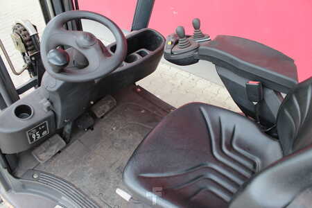 Empilhador a gás 2009  Linde H14T-01 (1)