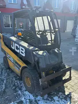 Gázüzemű targoncák 2011  JCB TLT25 G (4)