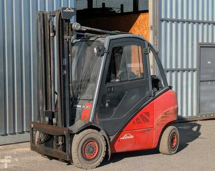 Carretilla elevadora GLP 2010  Linde VZV Linde H30T-01 LPG (1)