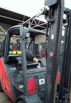Propane Forklifts 2010  Linde H30T-01 (wózek nr 28) (2)