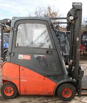 LPG Forklifts 2012  Linde H14T-01 (wózek nr 20) (3)