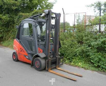 LPG Forklifts 2016  Linde H25T-02 (wózek nr 35) (2)