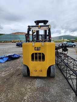 LPG Forklifts - CAT Lift Trucks gc70kstr (3)