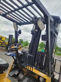 LPG Forklifts - CAT Lift Trucks GC45KSWB (21)
