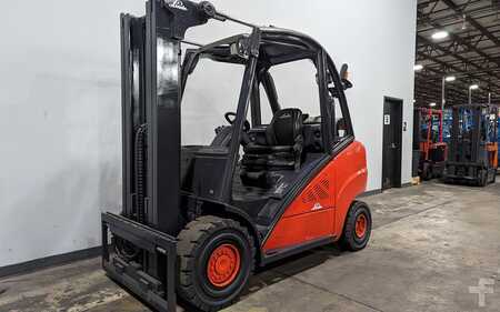 Diesel Forklifts 2014  Linde H35T (7)