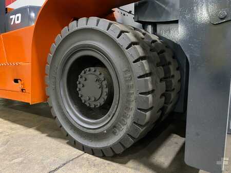 Diesel Forklifts 2013  Heli CPD70 (7)
