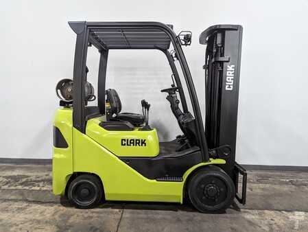 Propane Forklifts 2018  Clark S25CL (5)