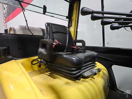 Propane Forklifts 2015  Hyster H90FT (9)
