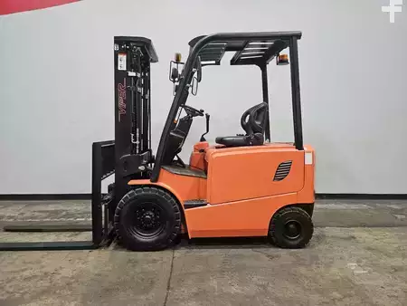 4-Wheel Electric 2023  Viper FB25 (9)