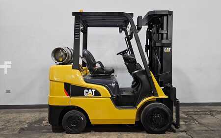 Propane Forklifts 2015  CAT Lift Trucks 2C6000 (4)