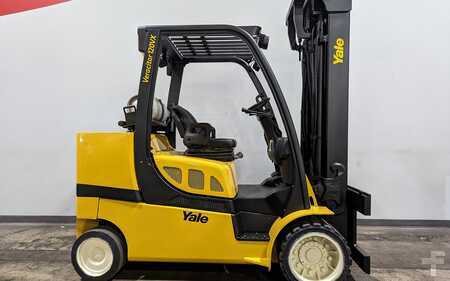 Propane Forklifts 2015  Yale GLC120VX (4)