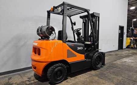 Propane Forklifts 2014  Doosan G30P-5 (3)