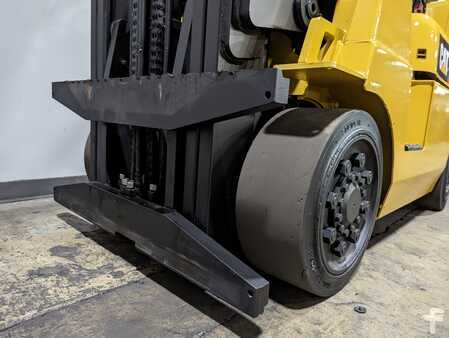 Propane Forklifts 2019  CAT Lift Trucks GC35K (8)