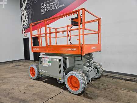 Diesel Forklifts 2016  Skyjack SJ6828RT (4)