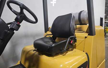 Propane Forklifts 2011  CAT Lift Trucks GC45KS (8)