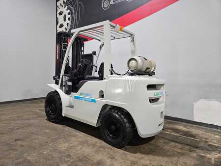 Propane Forklifts 2014  Unicarriers MJ1FA45DV (2)