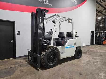Propane Forklifts 2014  Unicarriers MJ1FA45DV (3)