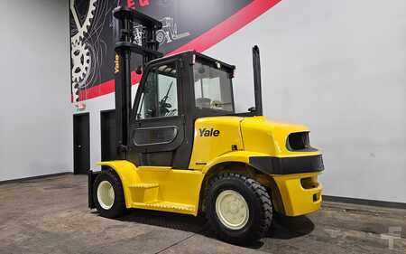 Diesel Forklifts 2017  Yale GLP155VX (2)