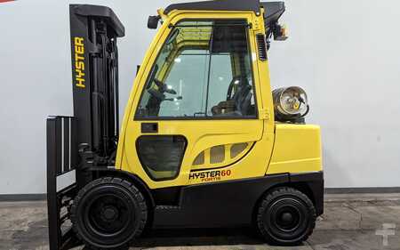Propane Forklifts 2016  Hyster H60FT (1)