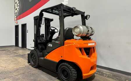 Propane Forklifts 2017  Doosan G25N-7 (2)