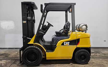 Propane Forklifts 2018  CAT Lift Trucks GP30N (1)