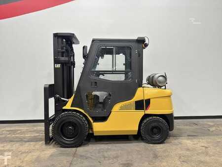 Miscelaneo 2016  CAT Lift Trucks GP35N (1)