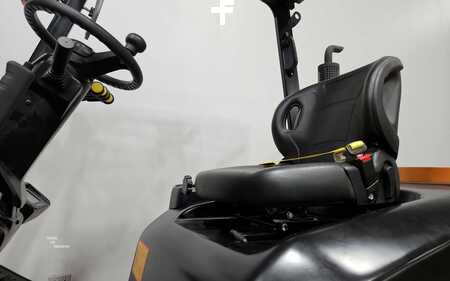 Carretilla elevadora diésel - Viper FD35F (11)