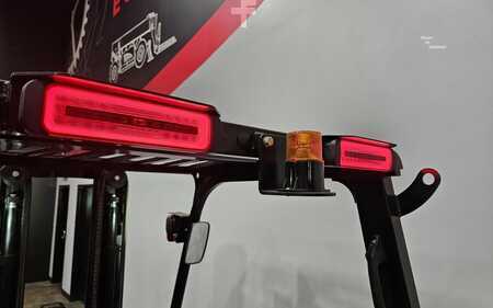 Carretilla elevadora diésel - Viper FD35F (22)