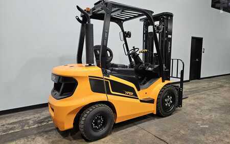 Carretilla elevadora diésel - Viper FD35F (4)