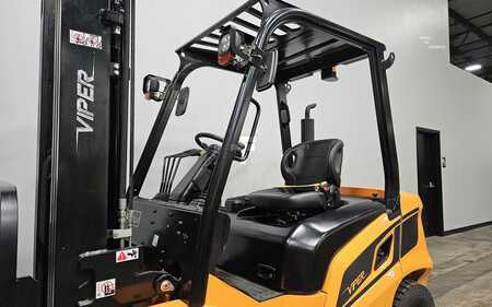 Carretilla elevadora diésel - Viper FD35F (9)