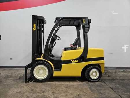 Diesel Forklifts 2017  Yale GDP070VX (1)