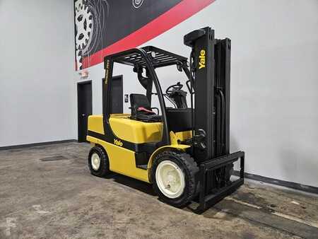 Diesel Forklifts 2017  Yale GDP070VX (5)