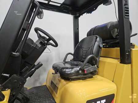 Miscelaneo 2015  CAT Lift Trucks GC40K (8)