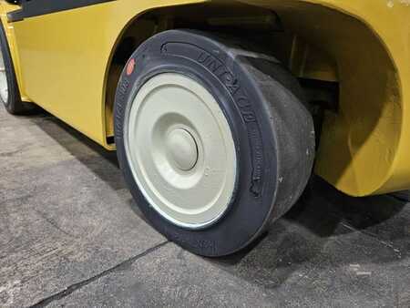 4 Wheels 2018  Yale ERC080VH (11)