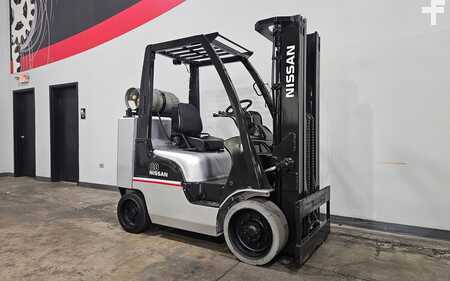 Propane Forklifts 2009  Nissan CF80 (5)