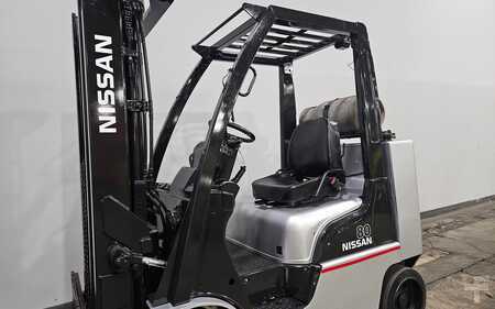 Propane Forklifts 2009  Nissan CF80 (7)