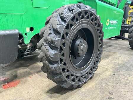 Other 2015  SkyTrak 8042 (11)