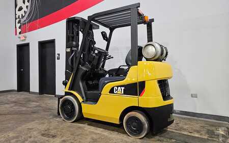 Propane Forklifts 2016  CAT Lift Trucks 2C4000 (2)