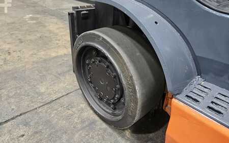 Carretilla elevadora GLP 2016  Toyota 8FGC35U-BCS (14)