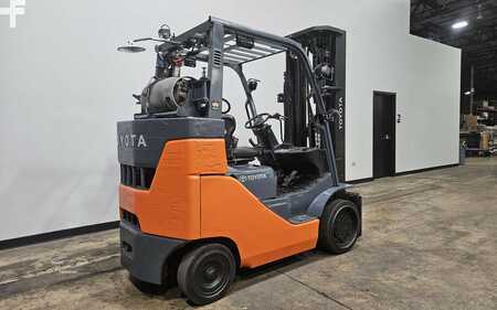 Carretilla elevadora GLP 2016  Toyota 8FGC35U-BCS (4)