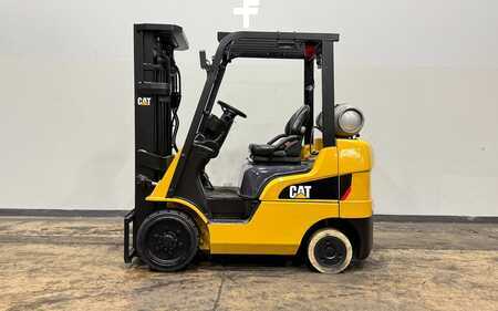 Propane Forklifts 2021  CAT Lift Trucks 2C5000 (1)