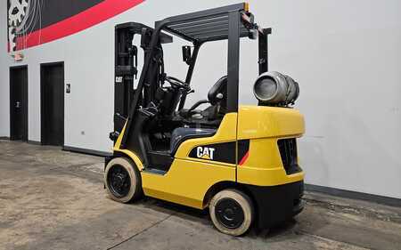 Propane Forklifts 2018  CAT Lift Trucks 2C5000 (2)