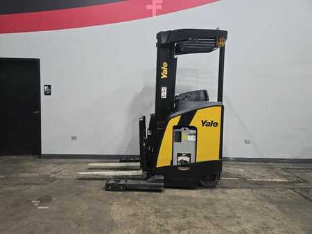 Carretilla retráctil 2022  Yale NR035DC (1)