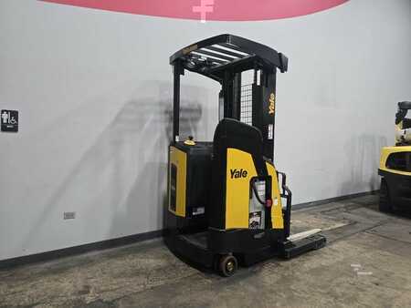 Carretilla retráctil 2022  Yale NR035DC (4)