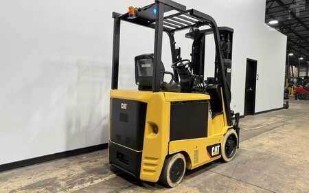 4 Wheels 2016  CAT Lift Trucks EC25N (4)