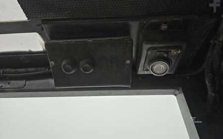 Propane Forklifts 2021  CAT Lift Trucks GC55K (11)