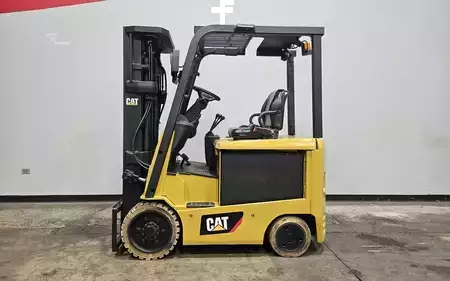4-Wheel Electric 2016  CAT Lift Trucks EC25N (1)