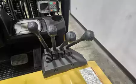 4-Wheel Electric 2016  CAT Lift Trucks EC25N (13)