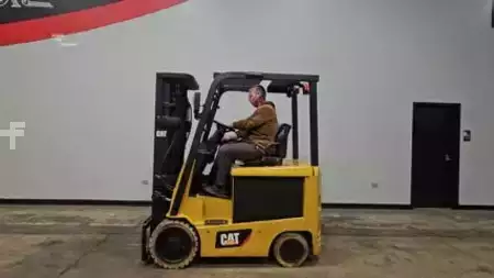 4-Wheel Electric 2016  CAT Lift Trucks EC25N (17)